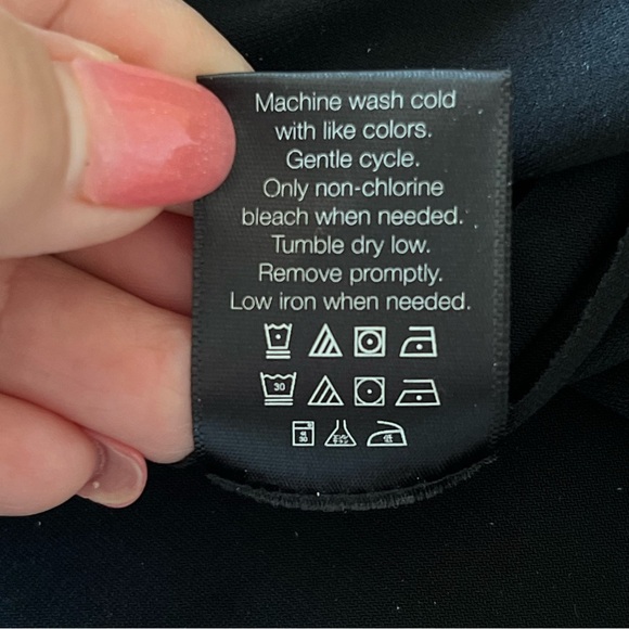 Norma Kamali Drop Shoulder Sheath Dress, black, stretchy jersey, size S - Picture 12 of 12